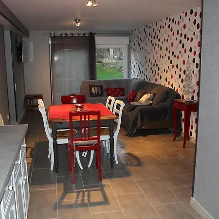 Holiday home Au Relais Du Canal A Grand Gabarit